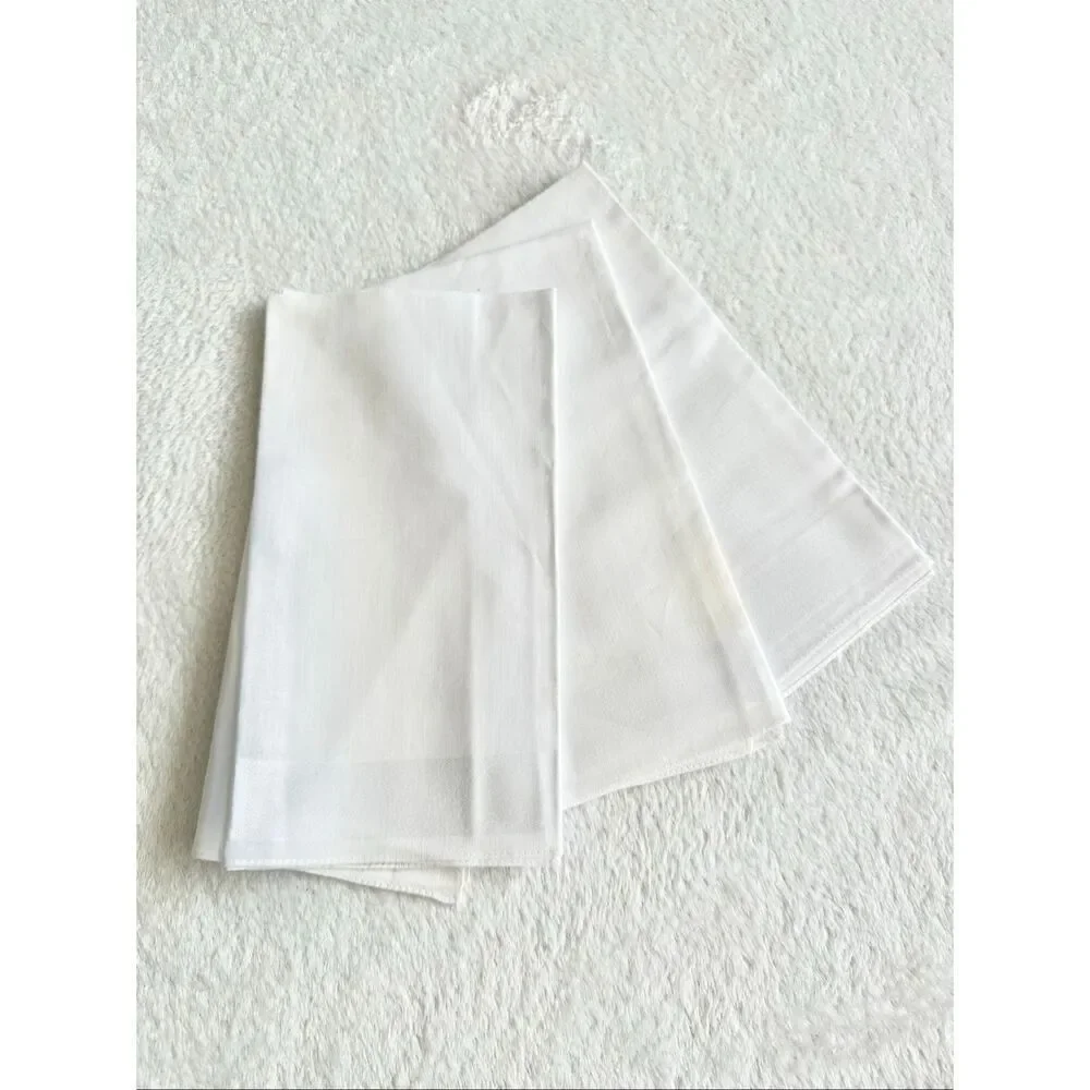 Used white cloth table napkins set of 3